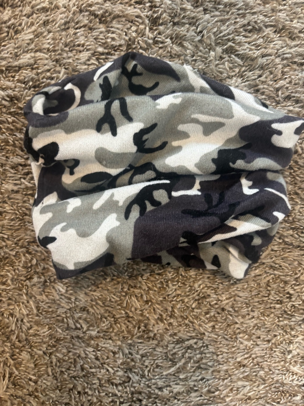 Camo Print Knit Scarf - Black Gray White